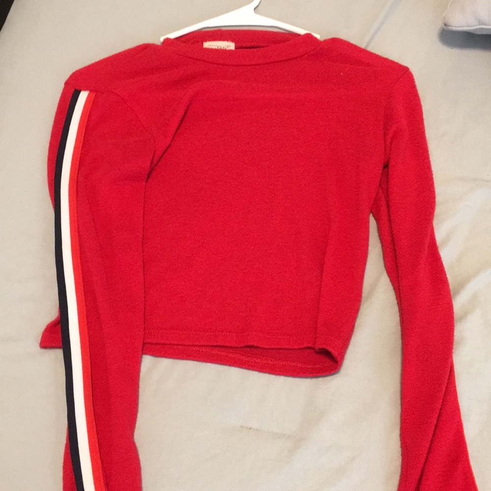 Red croptop